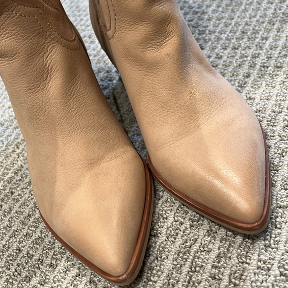 Dolce vita boot in light tan size 9 - Picture 2 of 4